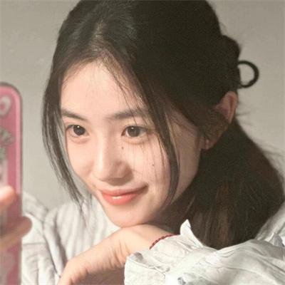 女巫封面